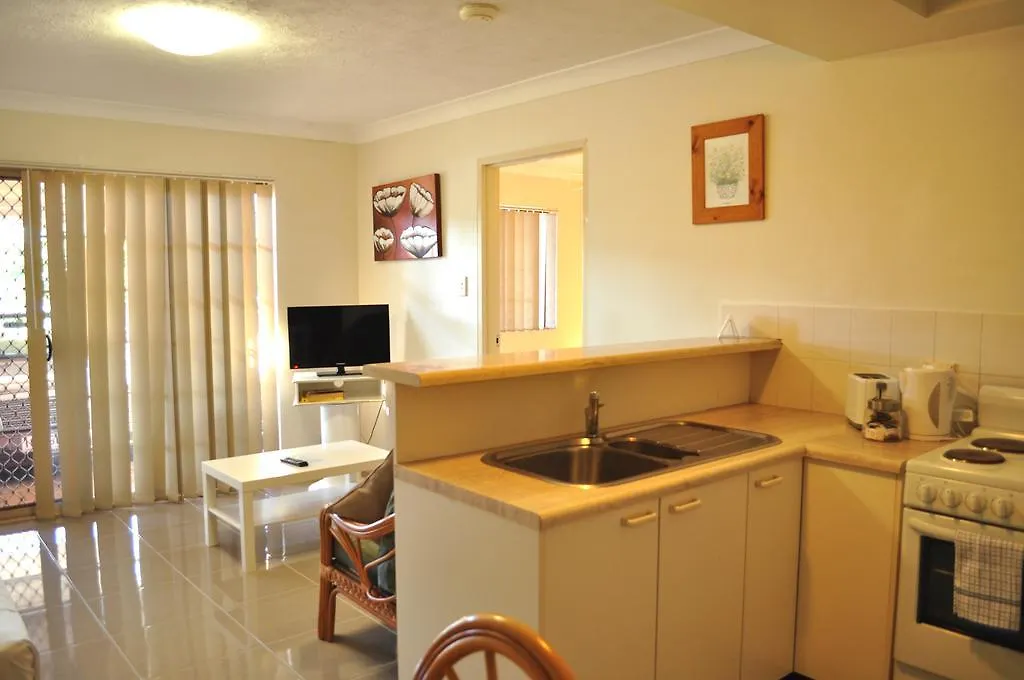 **  Isla House Pa Aparthotel Brisbane Australia